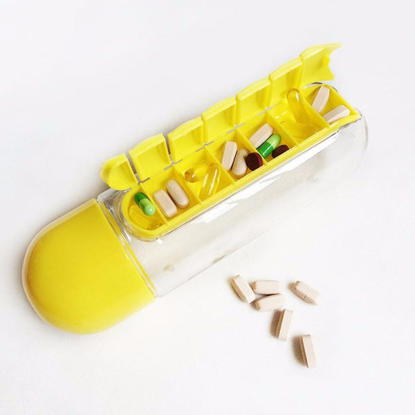 Multi-Function 600 ml Water Bottle with Built-in 7 Day Pill Organizer - Ameeru Goods
